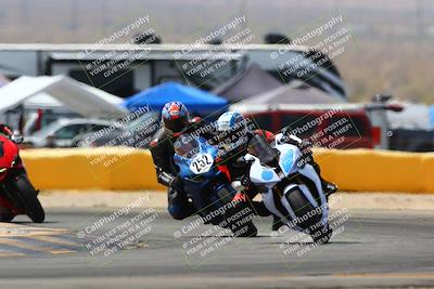 media/Apr-09-2022-SoCal Trackdays (Sat) [[c9e19a26ab]]/Turn 2 (1140am)/